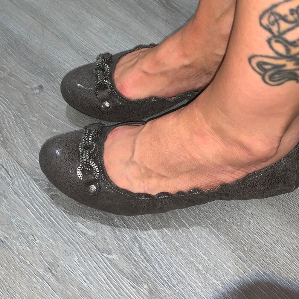 Simply Vera Vera Wang Flats
